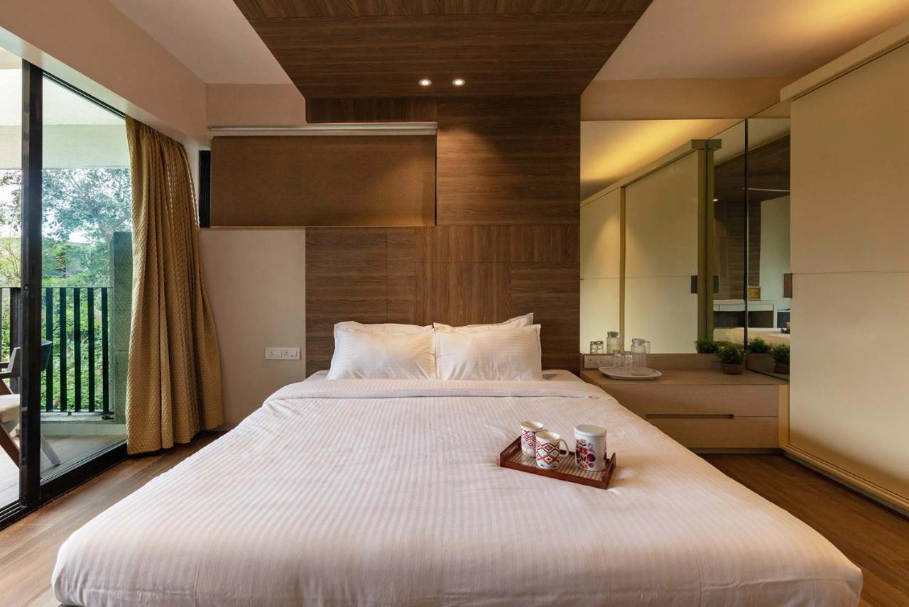 Villa Foresta By Stayvista With Modern Decor, Swimming Pool & Expansive Lawn For A Perfect Escape Lonavala Eksteriør billede