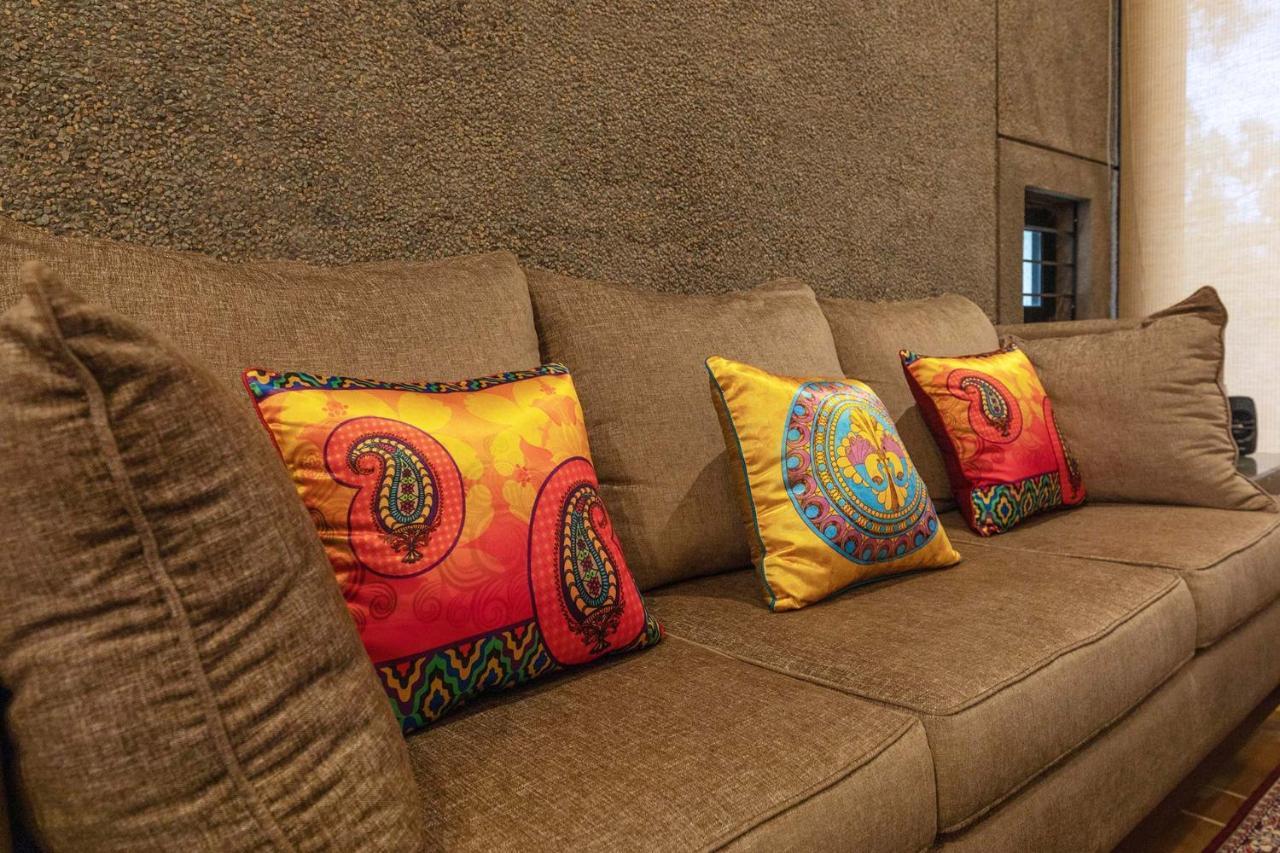 Villa Foresta By Stayvista With Modern Decor, Swimming Pool & Expansive Lawn For A Perfect Escape Lonavala Eksteriør billede