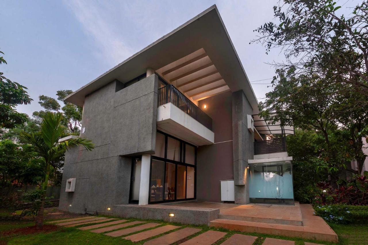 Villa Foresta By Stayvista With Modern Decor, Swimming Pool & Expansive Lawn For A Perfect Escape Lonavala Eksteriør billede