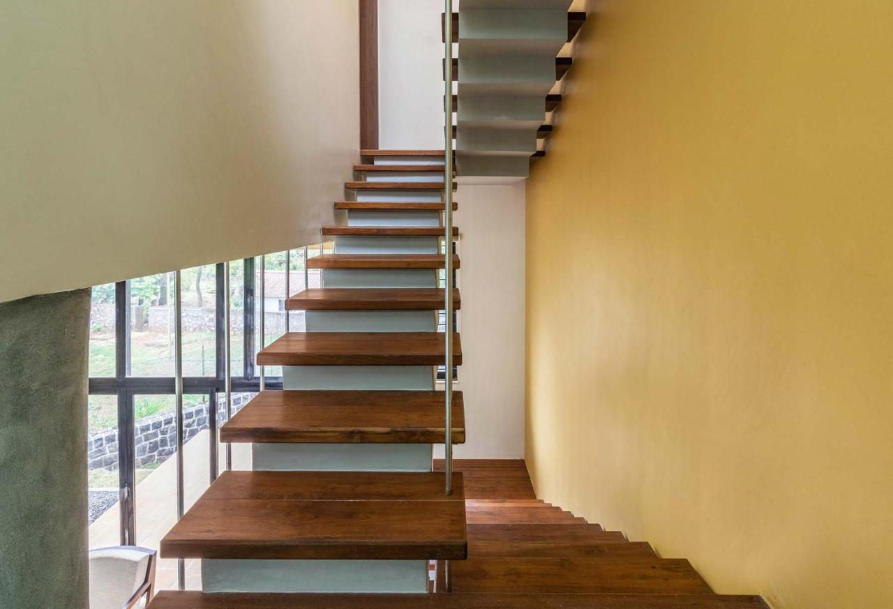 Villa Foresta By Stayvista With Modern Decor, Swimming Pool & Expansive Lawn For A Perfect Escape Lonavala Eksteriør billede